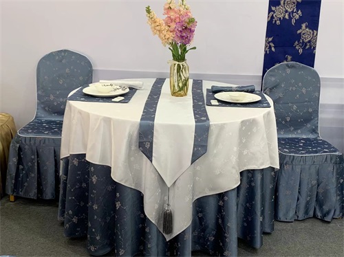 講述餐飲布草搭配注意事項